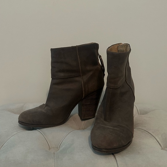 Rag and Bone Newbury Boots - Picture 3 of 3